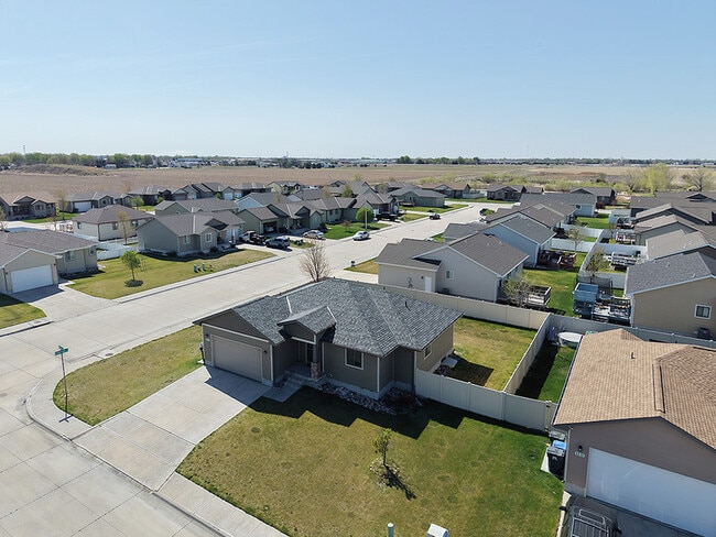 Foto del edificio - 4225 Yarrow Dr