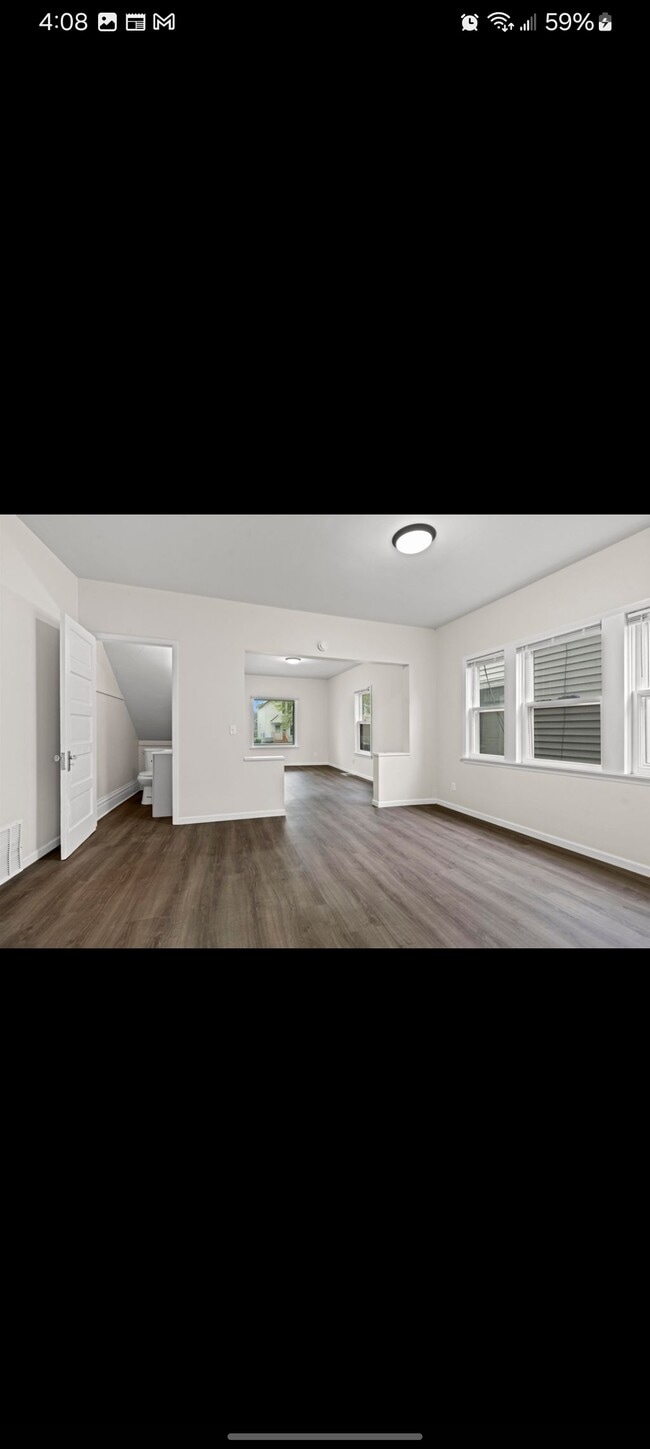 Building Photo - 93 Harrison Pl