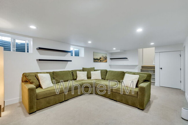 Foto del edificio - 6029 Oak St