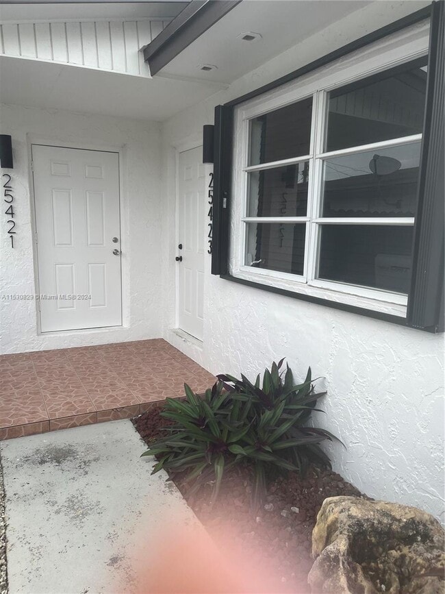 Building Photo - 25423 SW 108th Ave