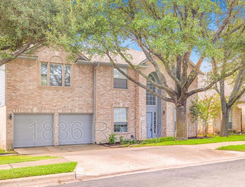 Primary Photo - 1213 Red Ranch Cir