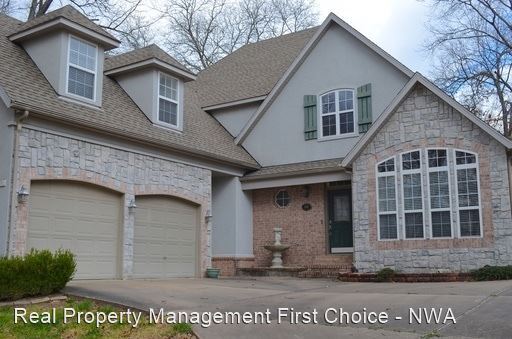Primary Photo - 3 br, 2.5 bath House - 300 Genesis Drive