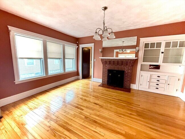 Foto del edificio - 446 Chandler St