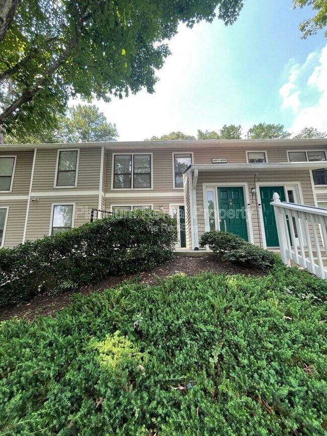 Foto del edificio - 402 Wynnes Ridge Cir SE