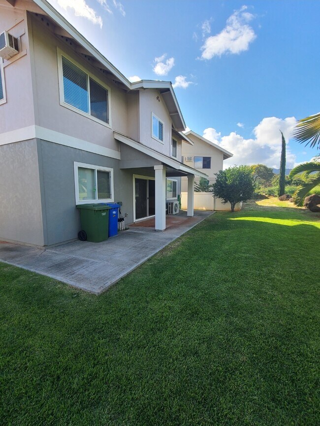 Building Photo - 94-101-101 Poohuku Way