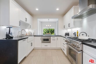 Building Photo - 1666 Michael Ln