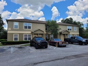 Building Photo - 36321 Stonewood Ln