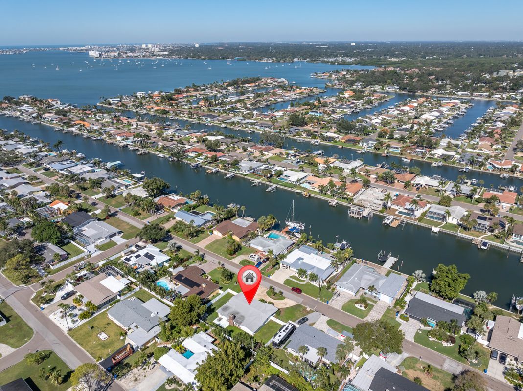 Primary Photo - 4000 49th Ave S