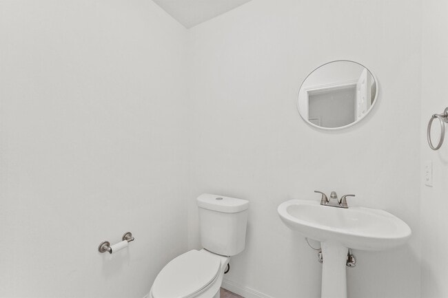 Building Photo - 1433 Oneil St