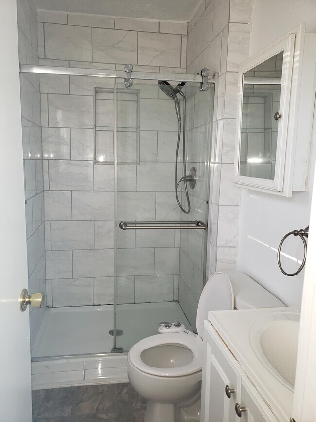 Foto del edificio - 5408 Silver Pine Ct
