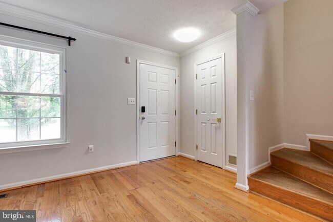 Foto del edificio - 8125 Gray Stone Ln