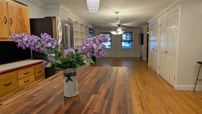 Foto del edificio - 1311 Garden St
