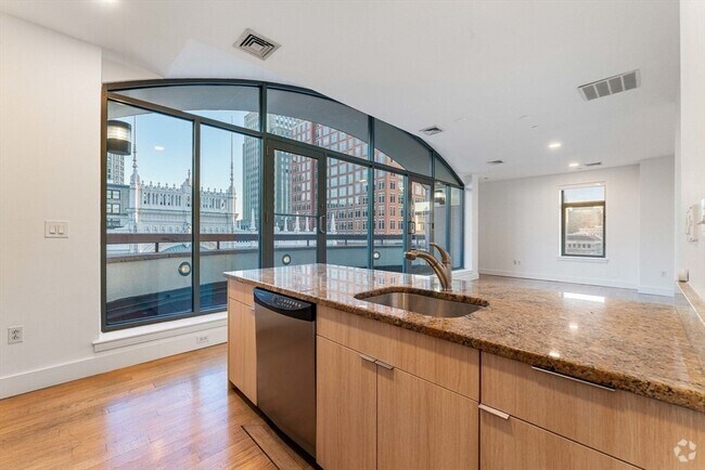 Building Photo - 425 Boylston St