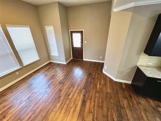 Foto del edificio - 3800 Kennedy Grace Ln