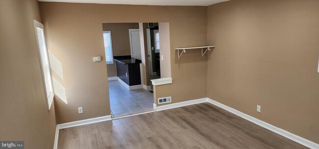 Building Photo - 7528 Rabon Ave