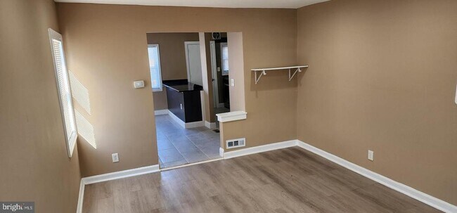 Foto del edificio - 7528 Rabon Ave