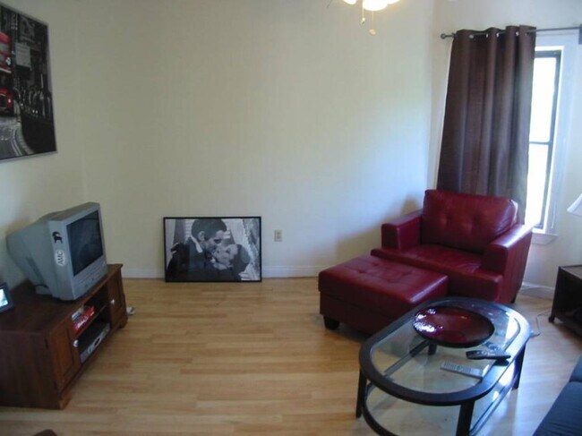 Building Photo - 4.0 bedroom in Cambridge Massachusetts 02140