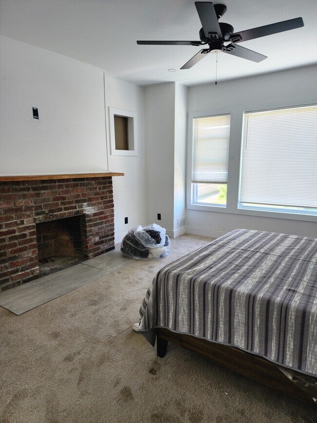 Building Photo - 1727 Glynn Ct