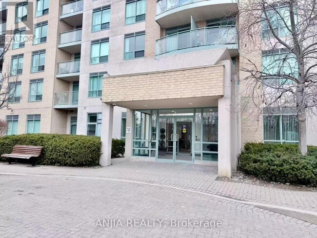 Building Photo - 51 Baffin Ct