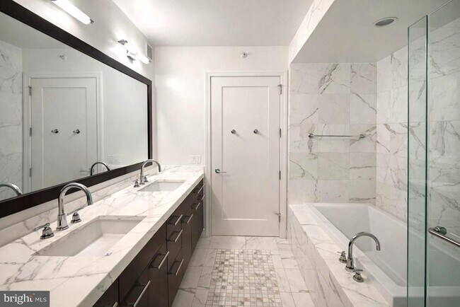 Foto del edificio - 1414 S Penn Square