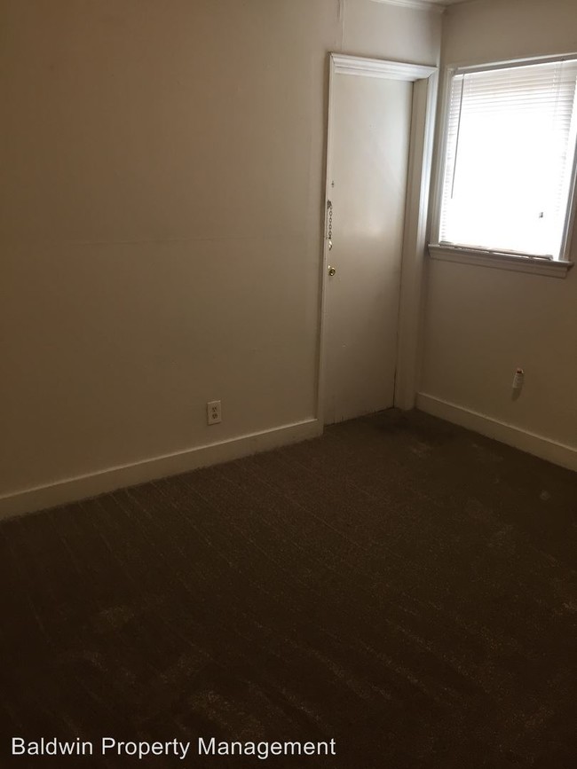Foto del edificio - 2 br, 2 bath House - 117 HICKS STREET