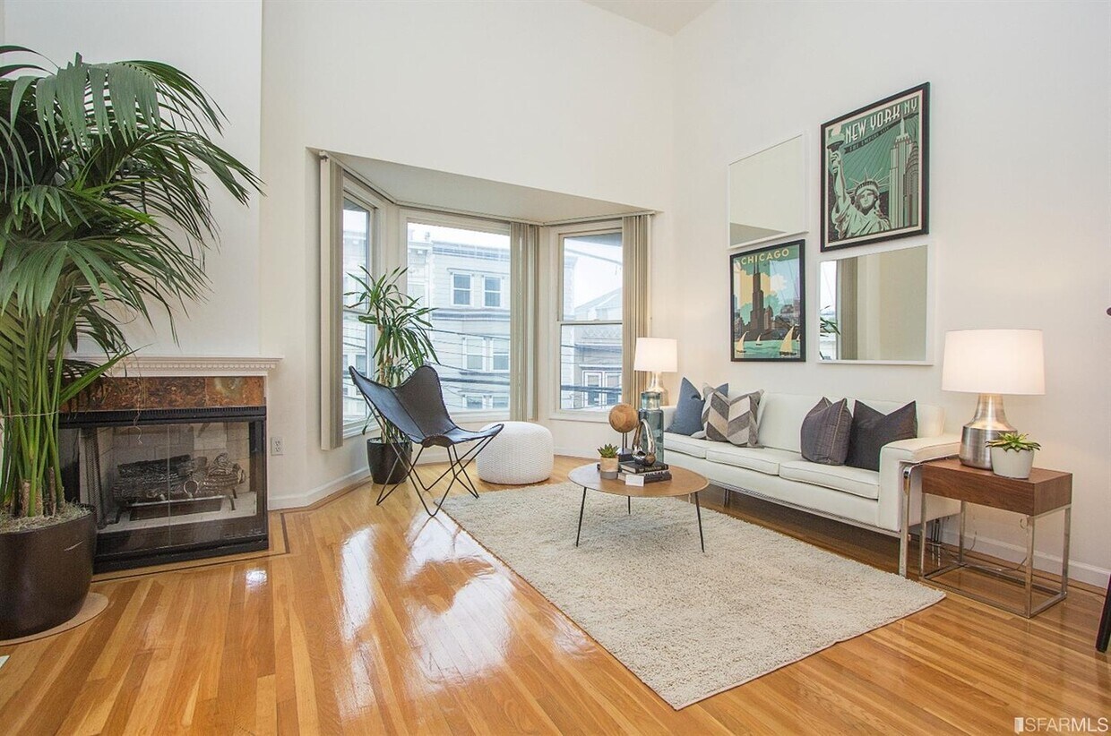Living Room - 3812 24th St