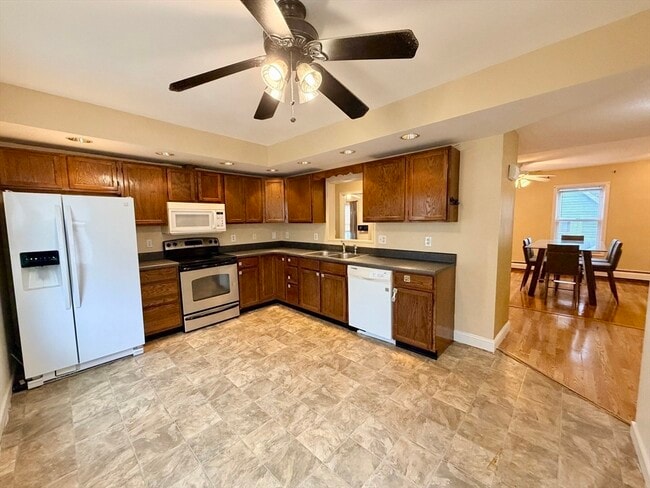 Building Photo - 59 Whitney Ave