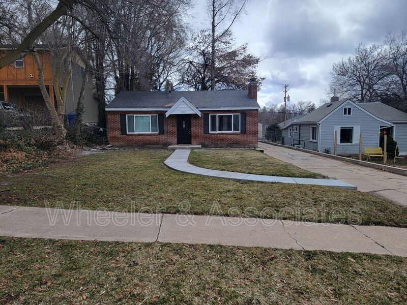 Primary Photo - 1415 23rd St