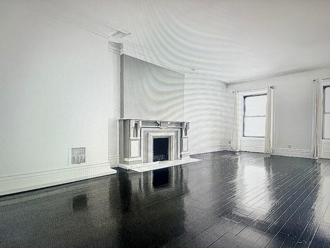 Foto del edificio - 5856 Madison Owner LLC