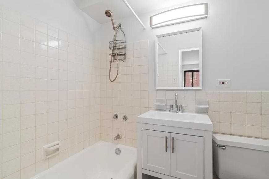 Building Photo - 0 bedroom in NEW YORK NY 10011