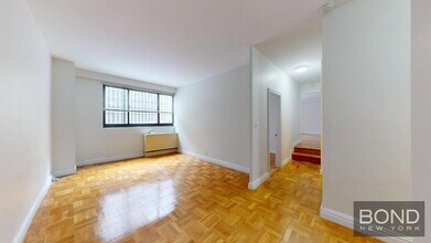 Building Photo - 330 W 45th St