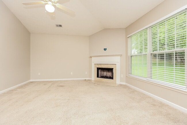 Foto del edificio - 1301 Connor Ct