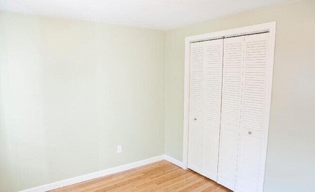 Foto del edificio - 23 Evergreen St