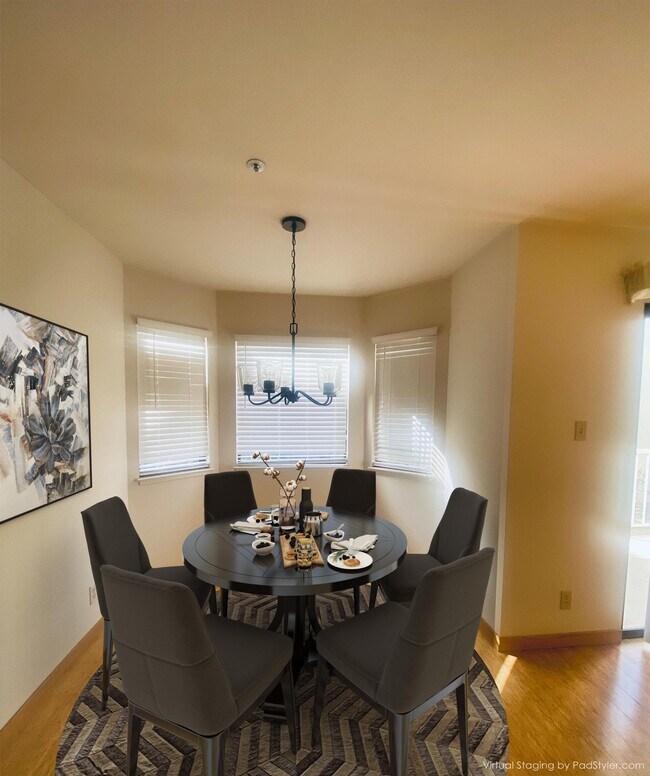 Foto del edificio - 615 Ansel Rd