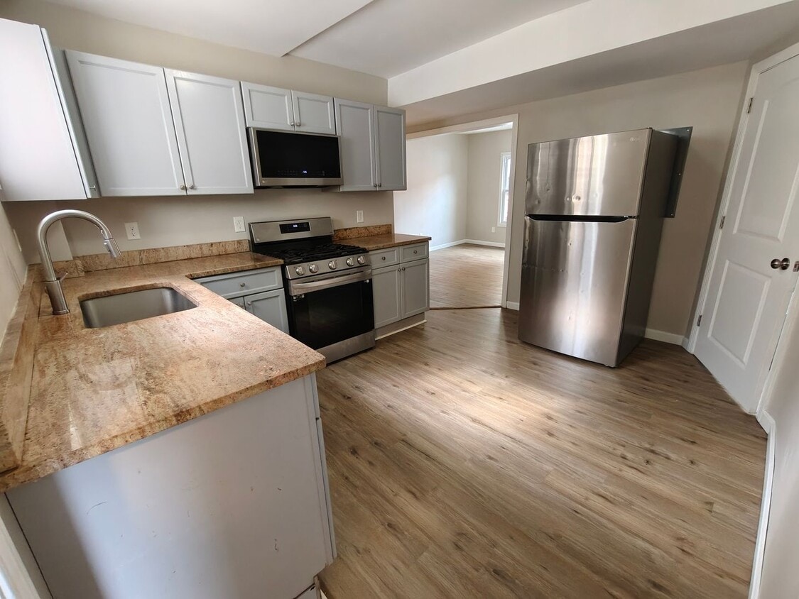 15-17 Greenwich St - 15-17 Greenwich St