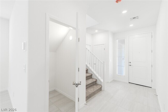 Foto del edificio - 5749 S Tioga Way