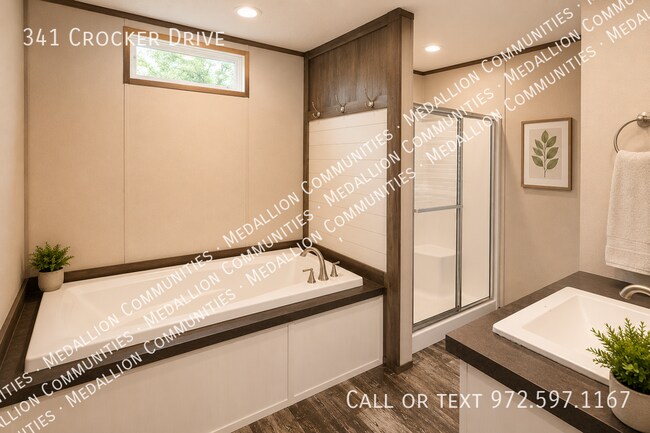 Foto del edificio - 341 Crocker Dr