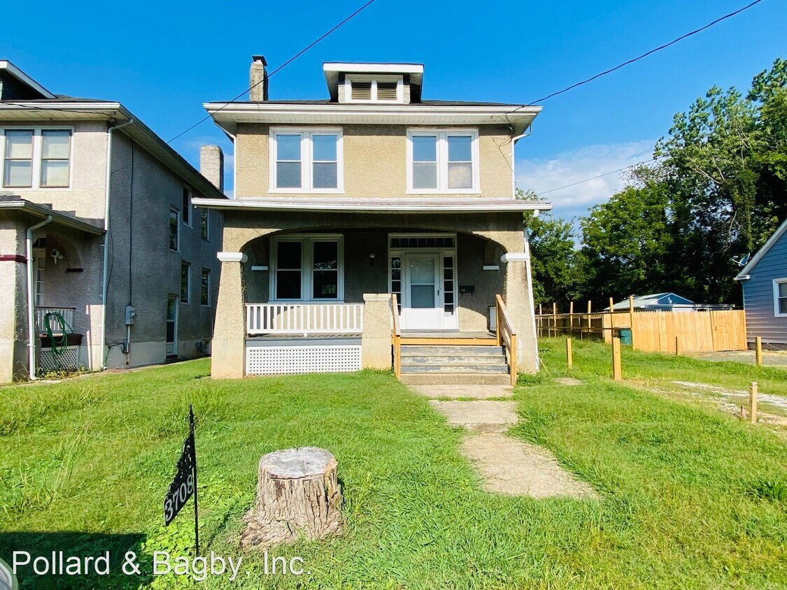4 br, 1.5 bath House 3708 Vawter Ave. House Rental in Richmond, VA