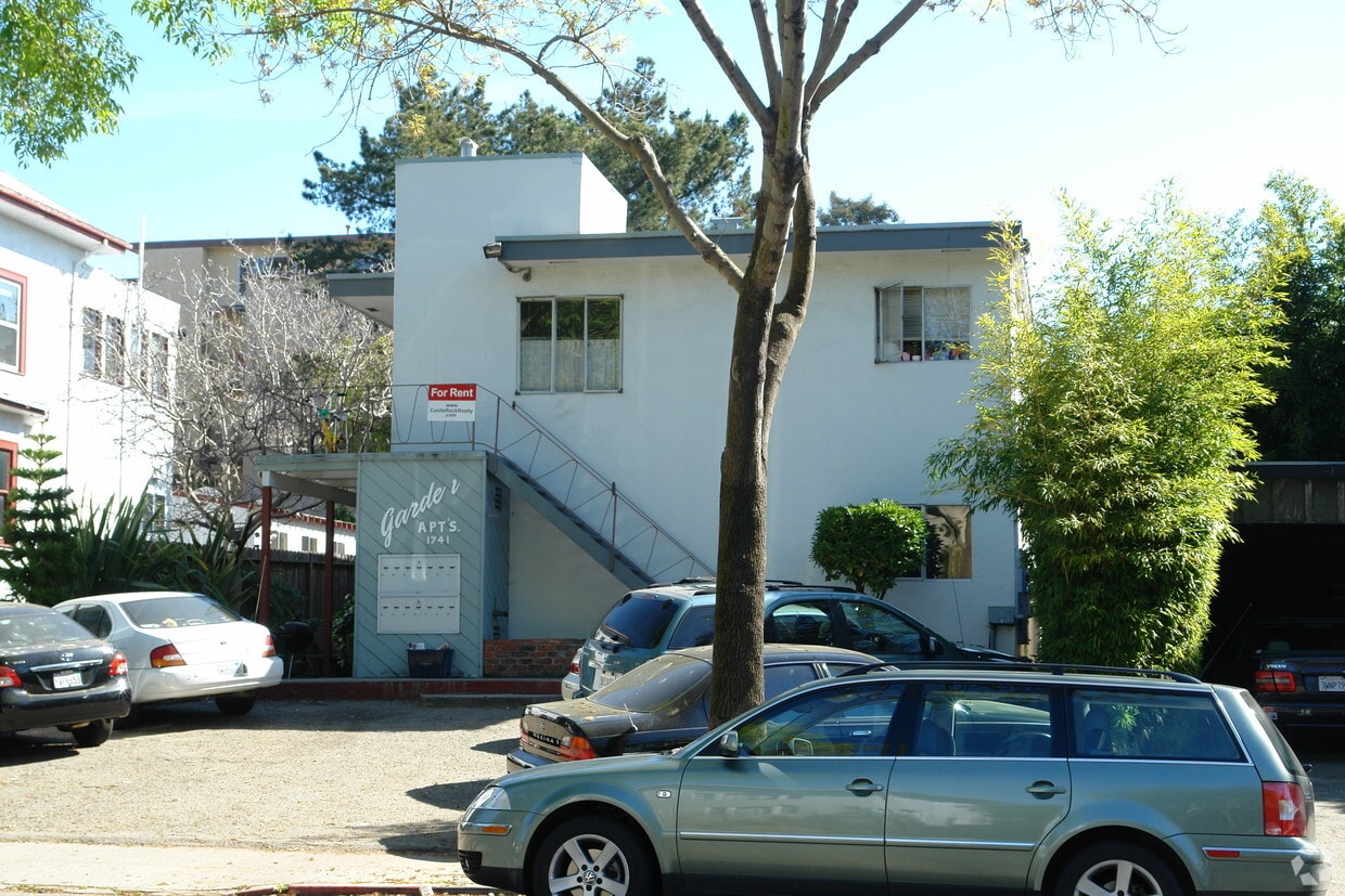 Building Photo - 1741 Martin Luther King Jr Way
