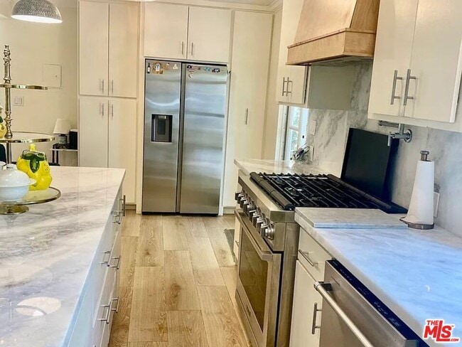 Building Photo - 11323 Mississippi Ave