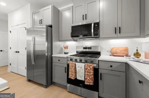 Foto del edificio - 4770 Adairview Cir