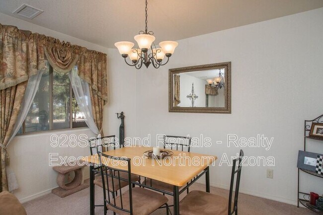 Foto del edificio - 6428 N Conrad Ln