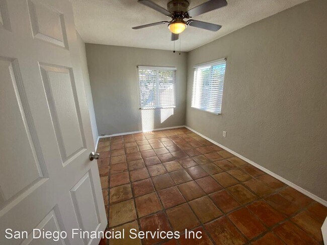 Foto del edificio - 1 br, 1 bath House - 2024 Earl St.