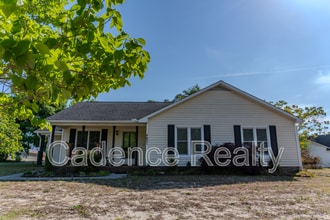 Building Photo - 4621 Barnards Landing Rd