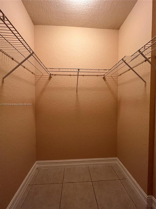 Foto del edificio - 1612 Belmont Ln