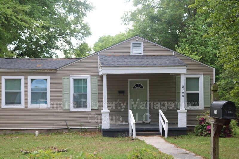 Foto principal - 2728 Kingswood Dr