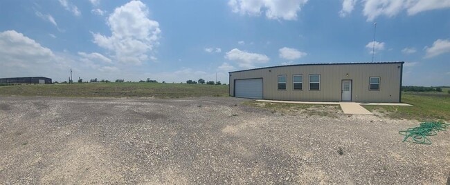 Building Photo - 1889 Co Rd 487