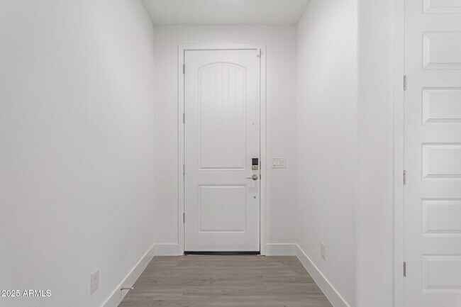 Foto del edificio - 7276 S 22nd Ln