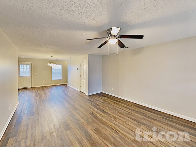 Building Photo - 314 E Waverly Pl Ct