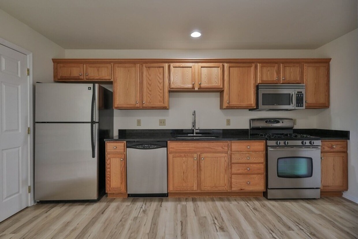 1511 Riegel St, Hellertown, PA 18055 Room for Rent in Hellertown, PA